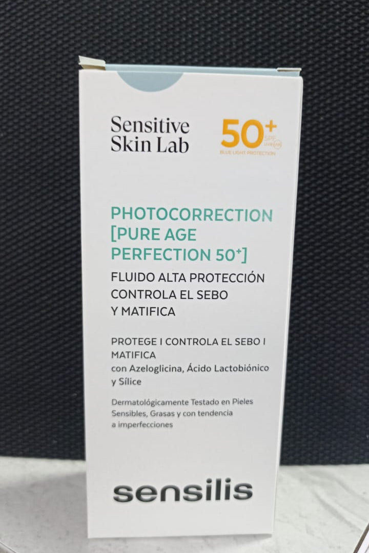 SENSILIS PHOTOCORRECTION PURE AGE PERFECTION FLUIDO OIL CONTROL FPS50+ 40ML