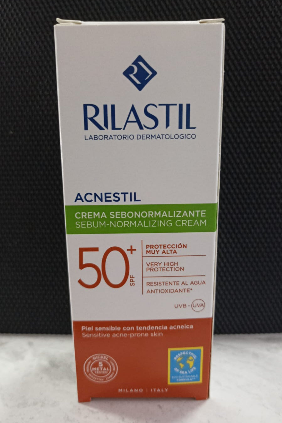 RILASTIL ACNESTIL CREMA SEBONORMALIZANTE SPF50+ 40ML