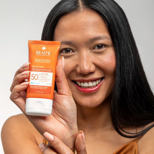 Rilastil Sun System Velvet Touch FPS50+ Crema Hidratante Con Proteccion Solar 50ML