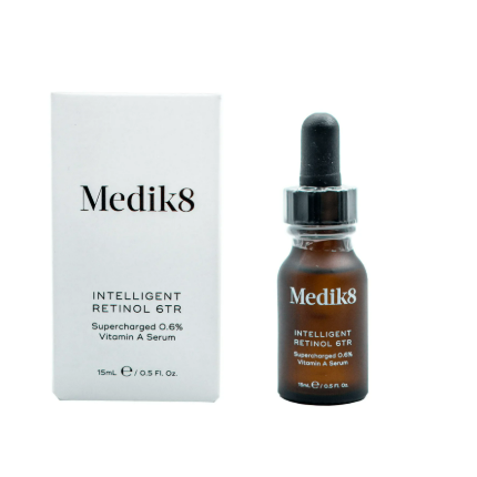 Medik8 Intelligent Retinol 6TR Supercharged 0.6% Vitamin A Suero Antienvejecimiento 15ML