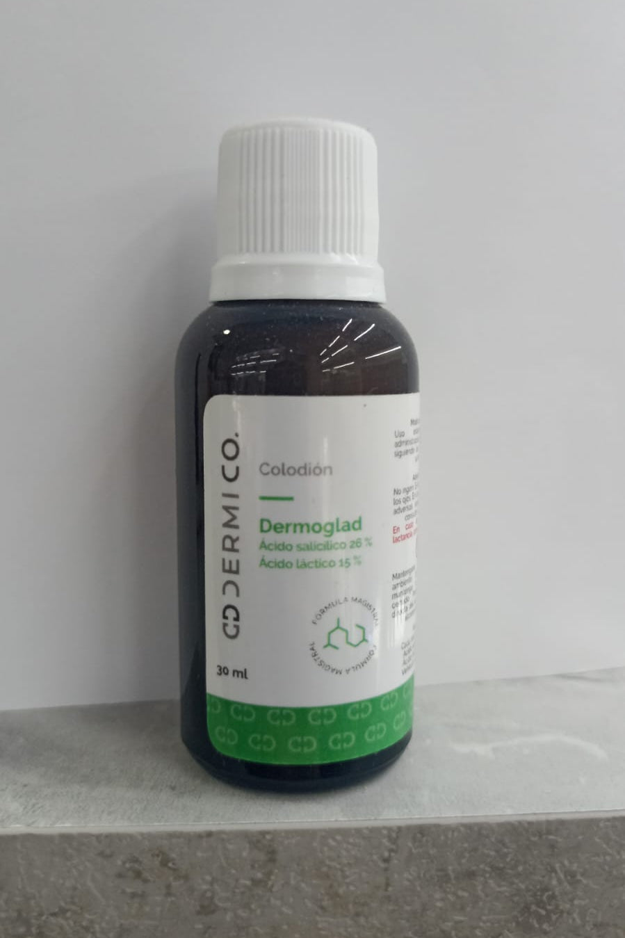 Dermi Co Colodion Dermoglad Acido Salicilico 26%/Acido Lactico 15% 30ML