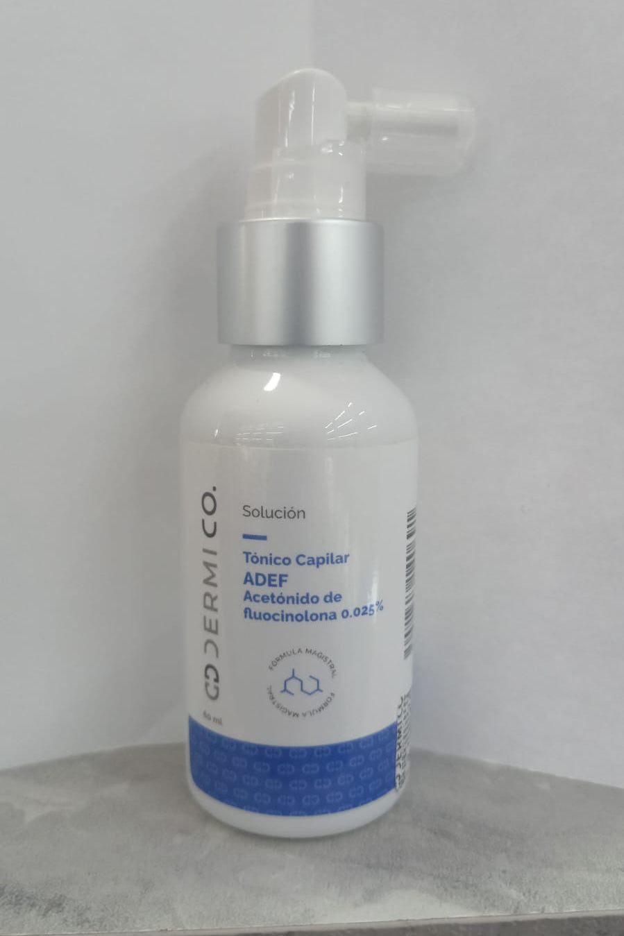 Dermi Co Tonico Capilar Adef Acetonido De Fluocinolona 0.025% 60ML