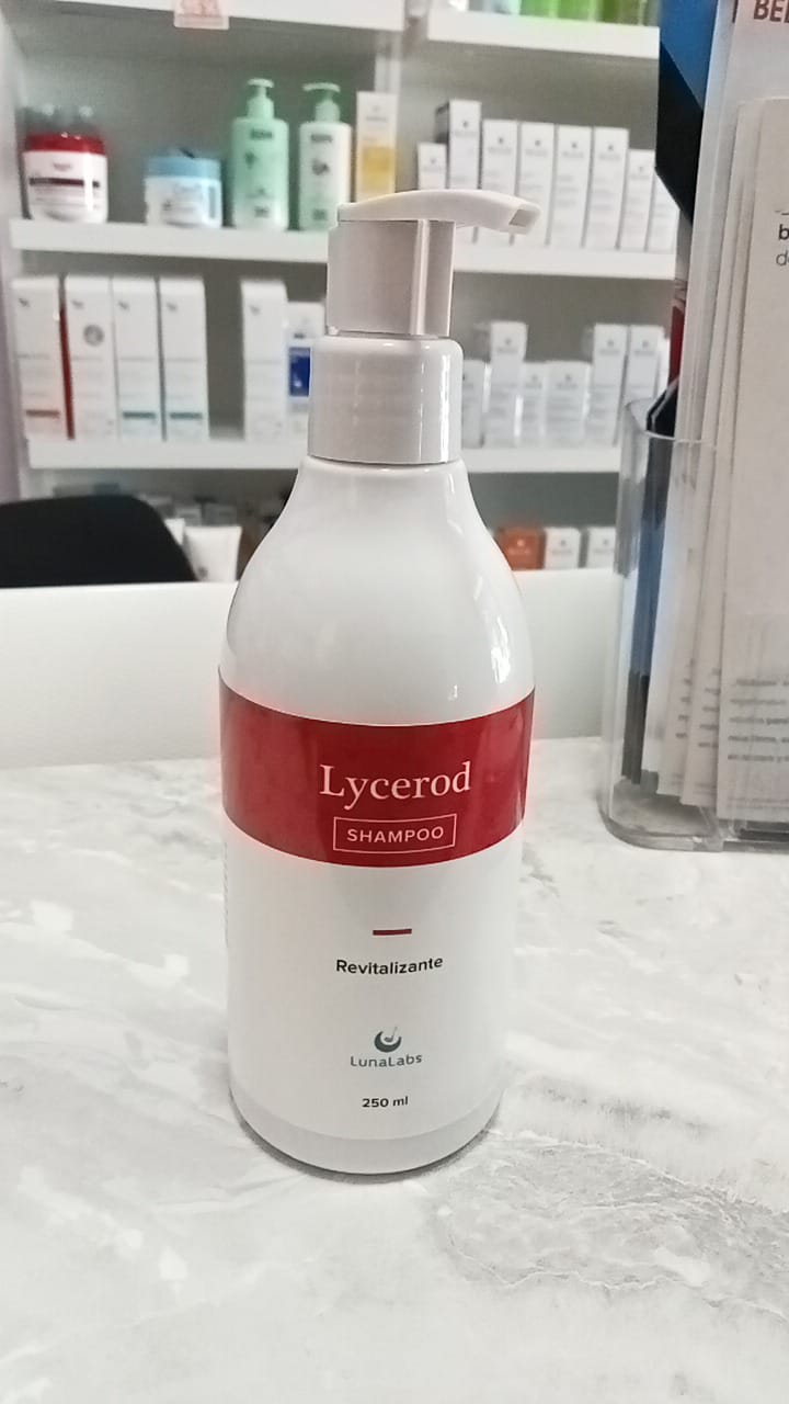LYCEROD SHAMPOO REVITALIZANTE 250 ML